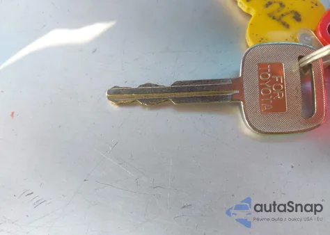 1998 Toyota Tacoma Base V6 из США, поврежденный, VIN 4TAWN72N7WZ138552